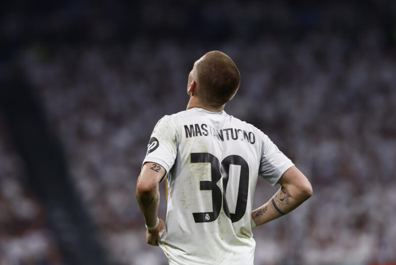 El poderío argentino en juego: River Plate reforzaría la defensa para resistir el embate europeo con Jorge Ramos a la cabeza.