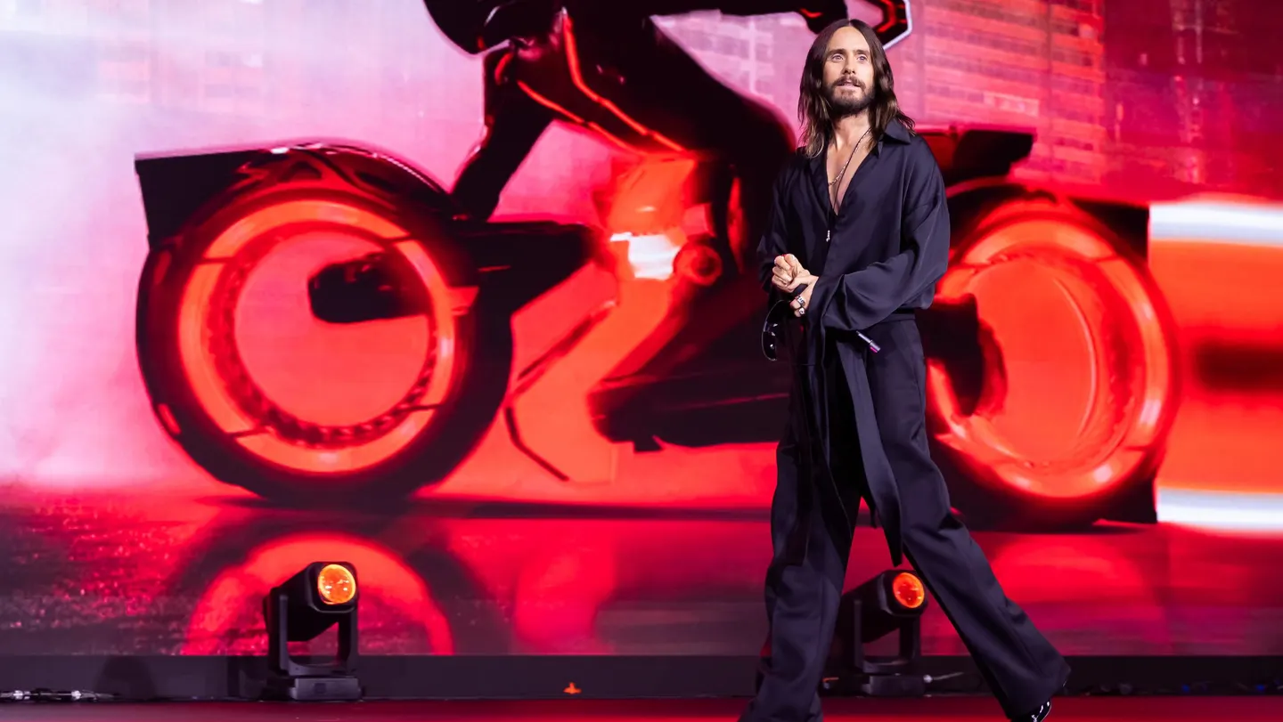 "El desencanto digital: 'Tron: Ares' aúna 33,5 millones de dólares sin impresionar en su debut"