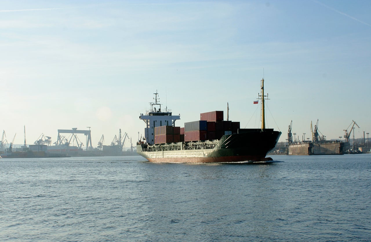 La Armada Verde: La Organización Marítima Internacional apunta a un futuro sin emisiones para la flota comercial global