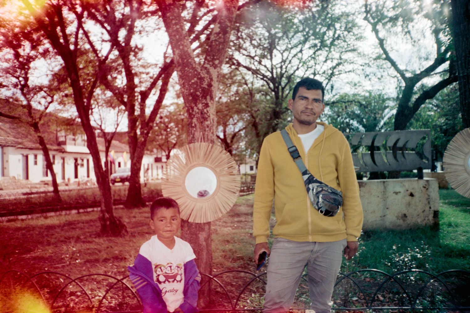 La poética frontera de la verdad: Flor Aprile desvela la dicotomía entre la realidad y la representación en 'Lo nítido miente'