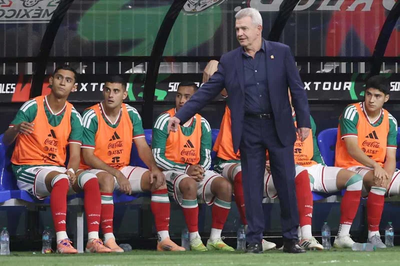 La FIFA impondrá sentencia definitiva sobre el destino de dos leyendas mexicanas en la selección nacional