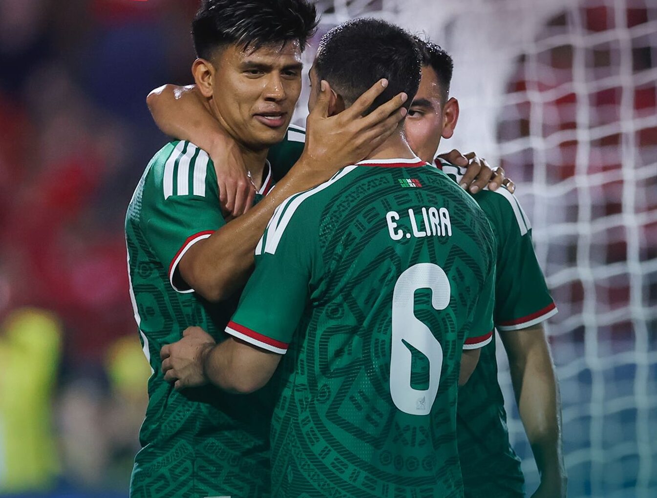 La Selección Mexicana en el Fuego Cruzado: ¿Mundial Sin Futuro o Desastre Cero?